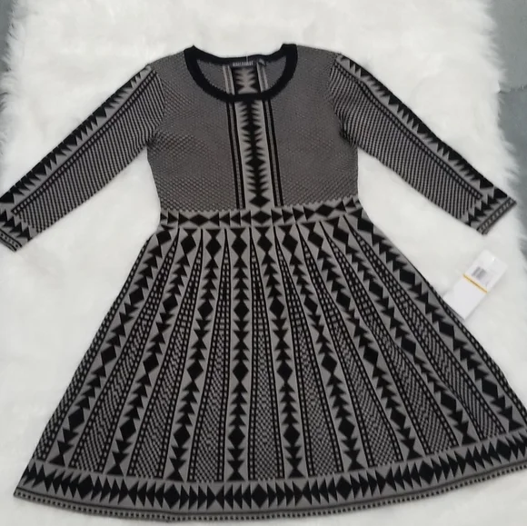 Nina Leonard Aztec Dress Small 3/4 Sleeve